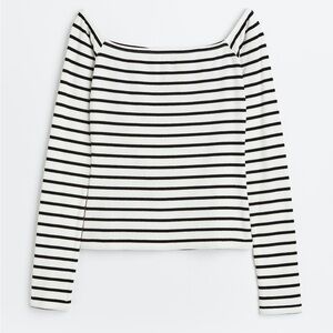 RIBBED OFF-THE-SHOULDER TOP